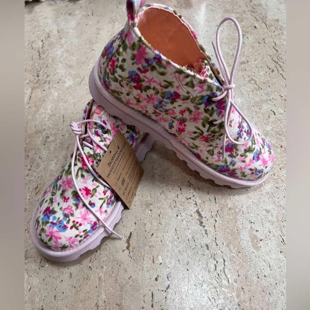 BEARPAW Skye Youth Multiple Floral Colors Chukka Bootie Soft Canvas Size 5